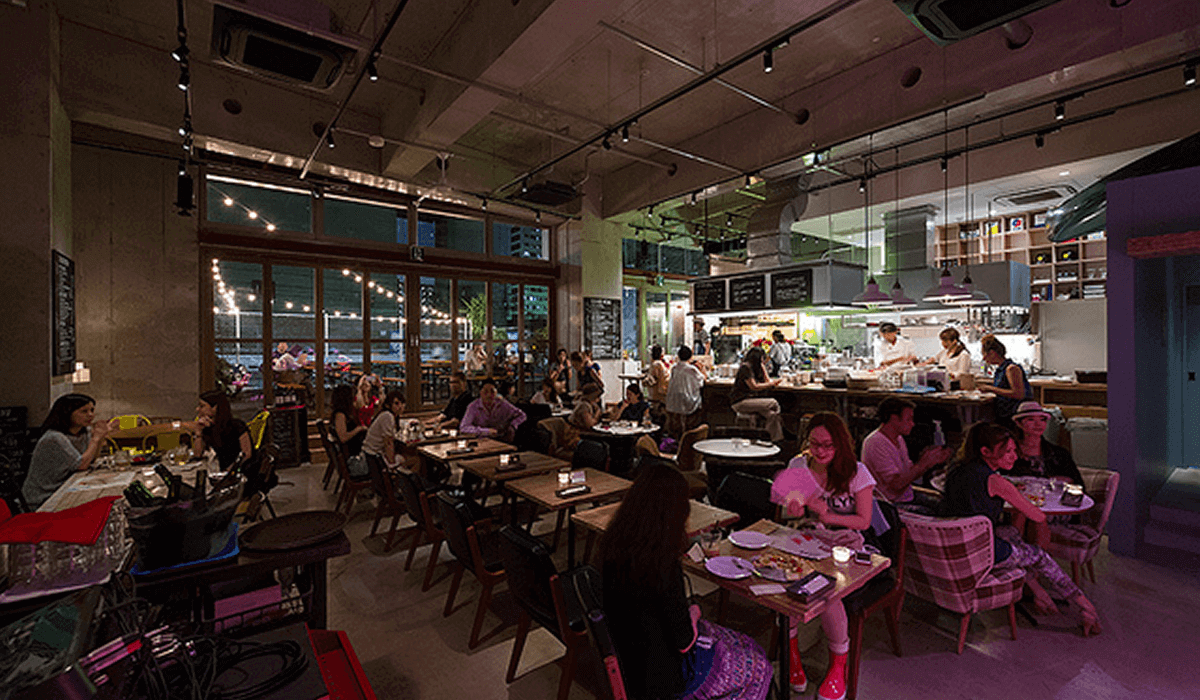 WEEKEND GARAGE TOKYO GALLERY 09